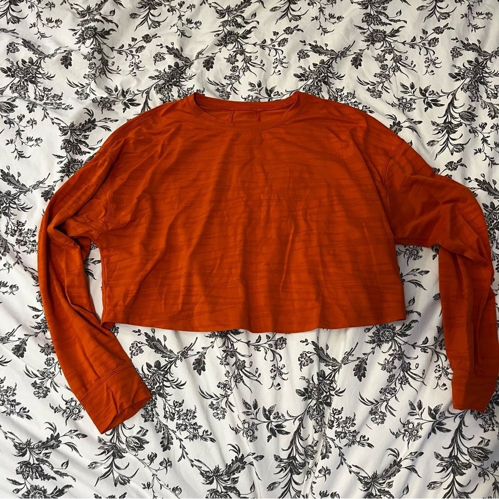 lululemon Muscle Love Long Sleeve Tiger Mesh size 10